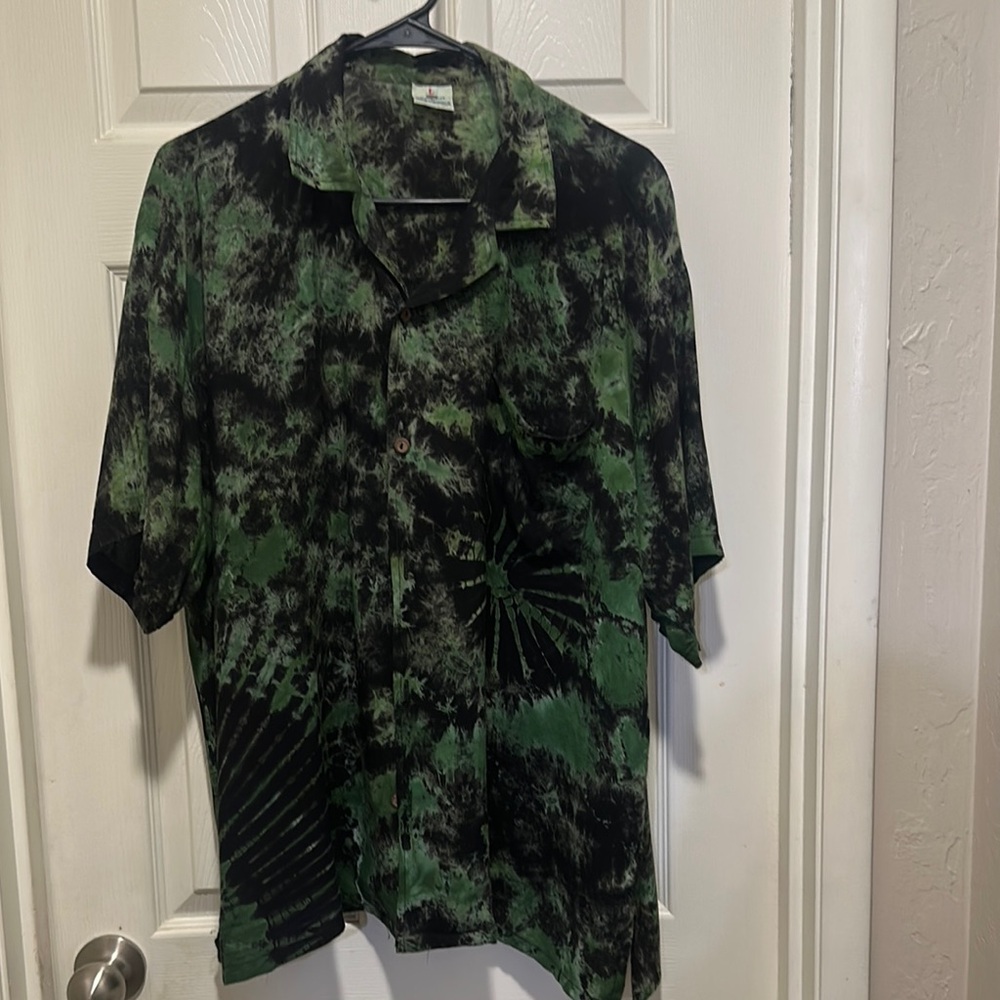 Green and Black Casual Button Down Shirt with Abstract Pattern